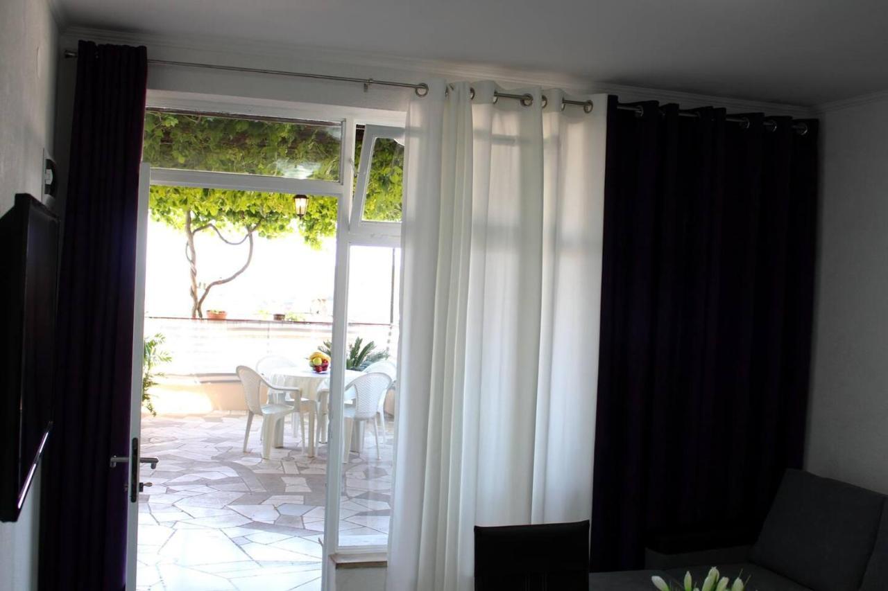 Cozy Apartment Di ดูบรอฟนิก ภายนอก รูปภาพ