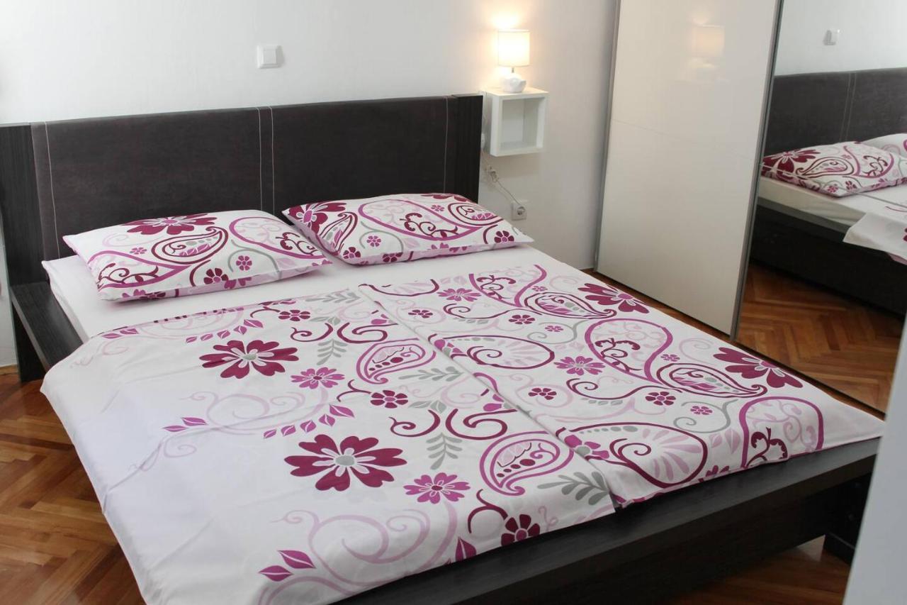 Cozy Apartment Di ดูบรอฟนิก ภายนอก รูปภาพ