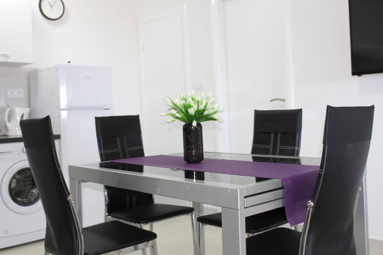 Cozy Apartment Di ดูบรอฟนิก ภายนอก รูปภาพ
